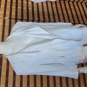 Peck & Peck lined white jacket draped collar